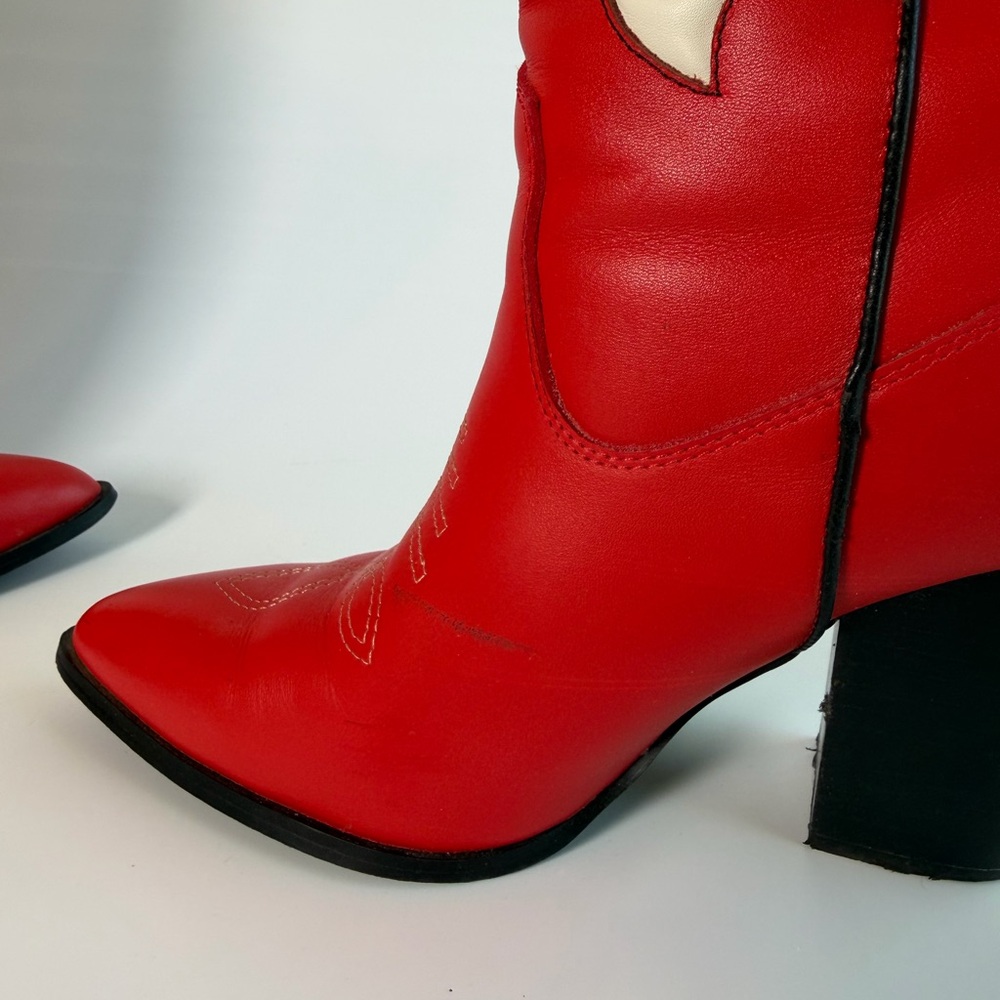 Steve Madden Red and White Western Heeled Boots - Picture 5 of 6